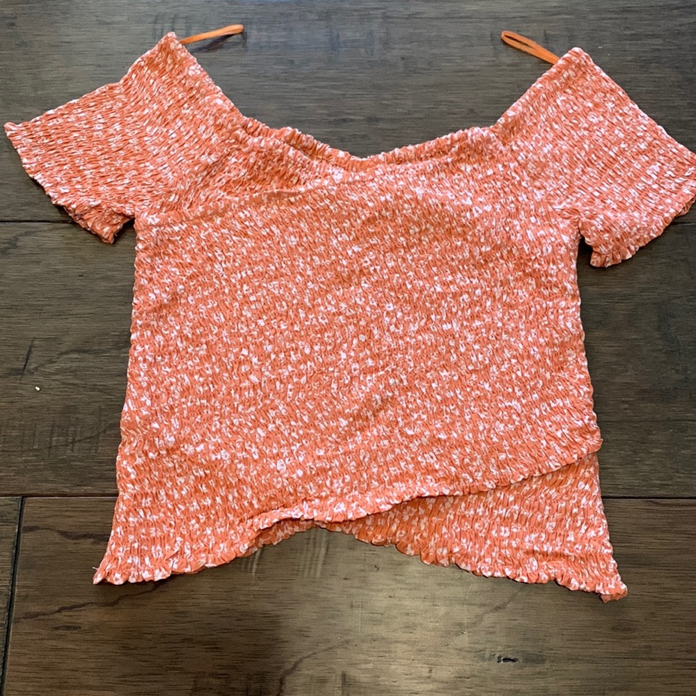 NWT BB Dakota Steve Madden smocked off shoulder crop top